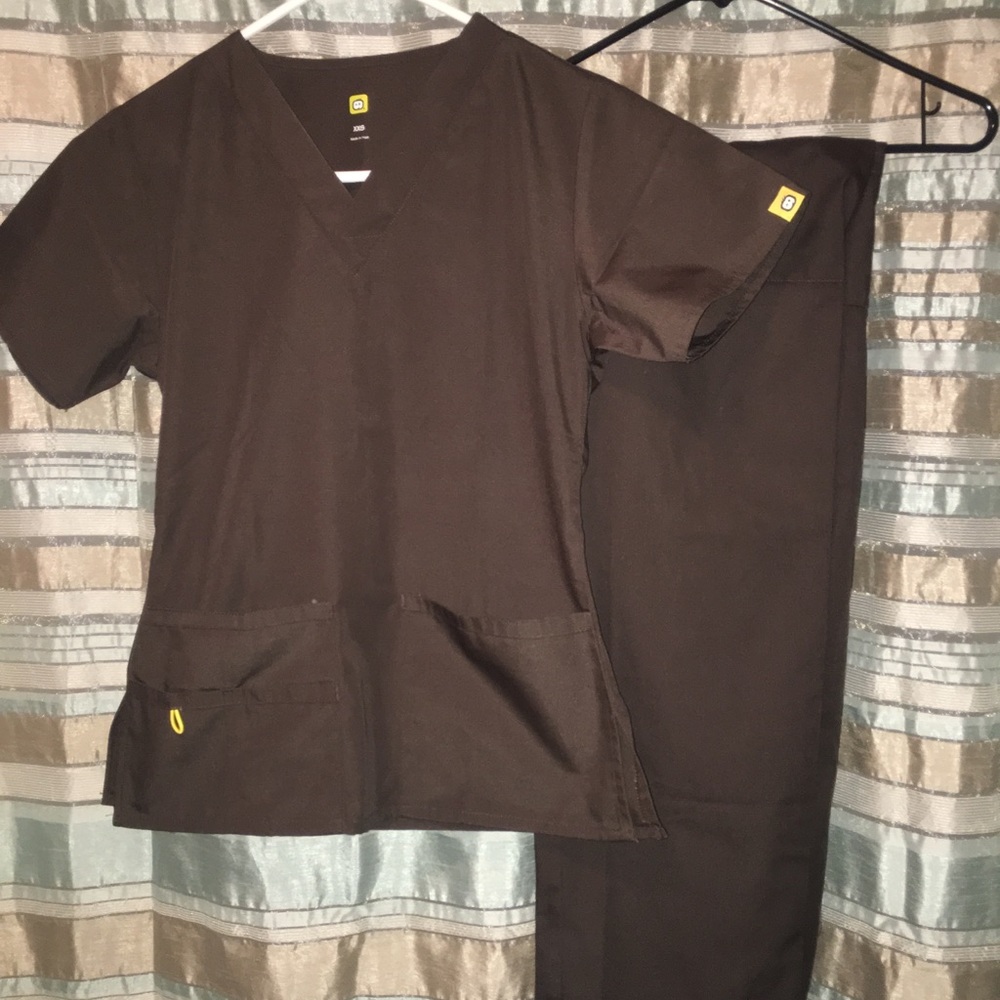 Black WonderWink Women’s Scrub Set